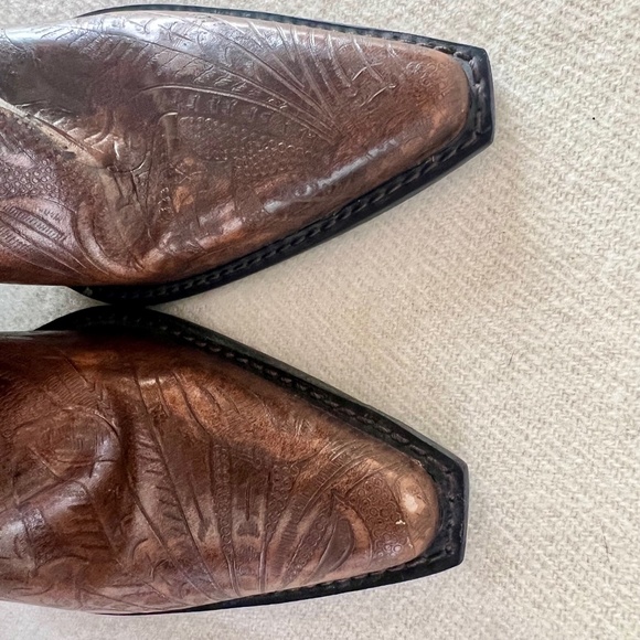 Ipanema - Hand Tooled Leather Ankle Boot (9.5) - Picture 4 of 7